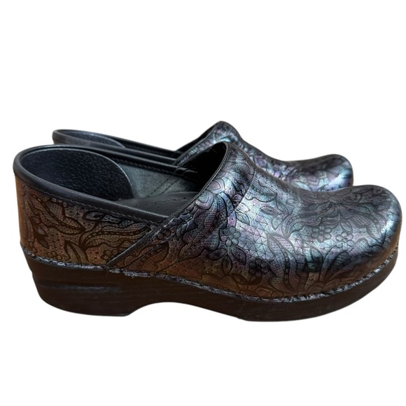 Dansko floral  professional clogs size 38EU - Picture 1 of 12